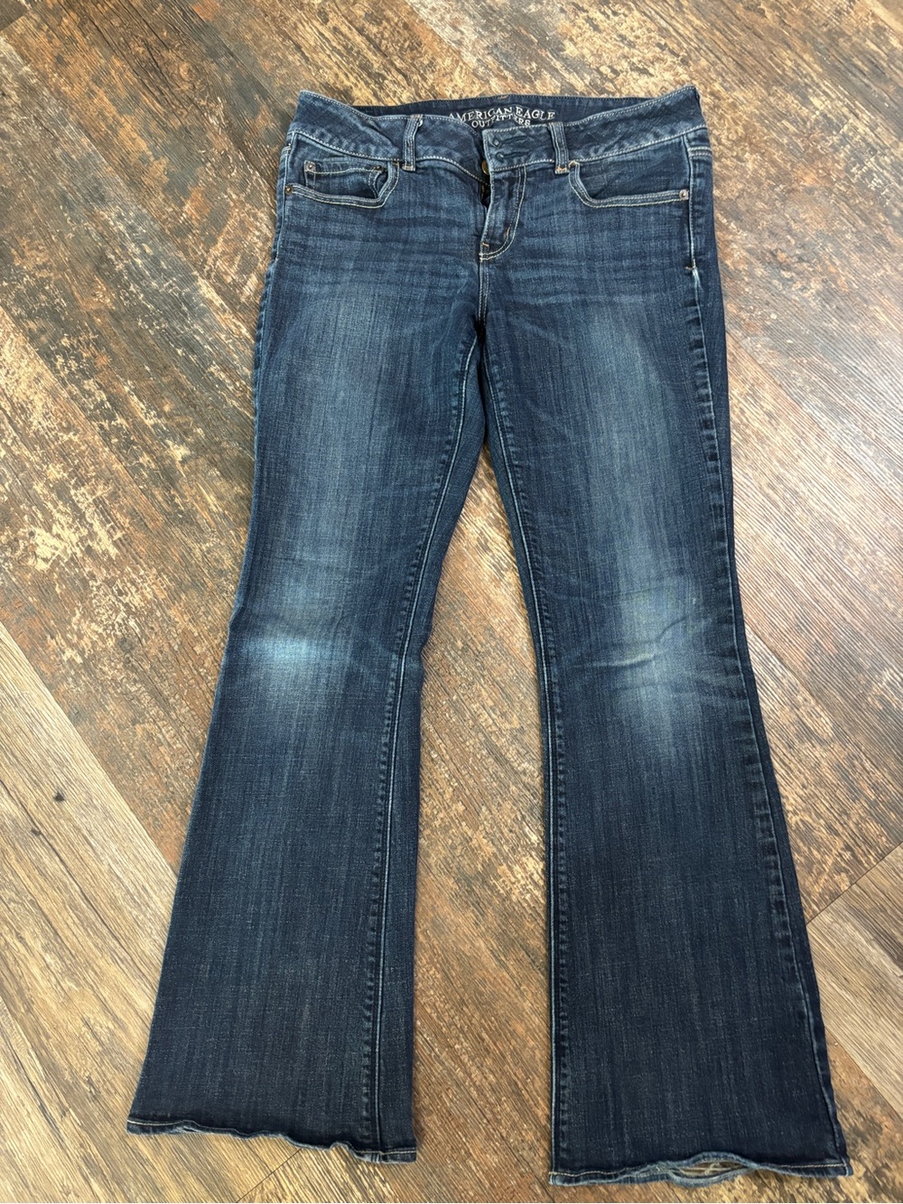 American Eagle Outfitters Women's artist stretch Flare Jeans